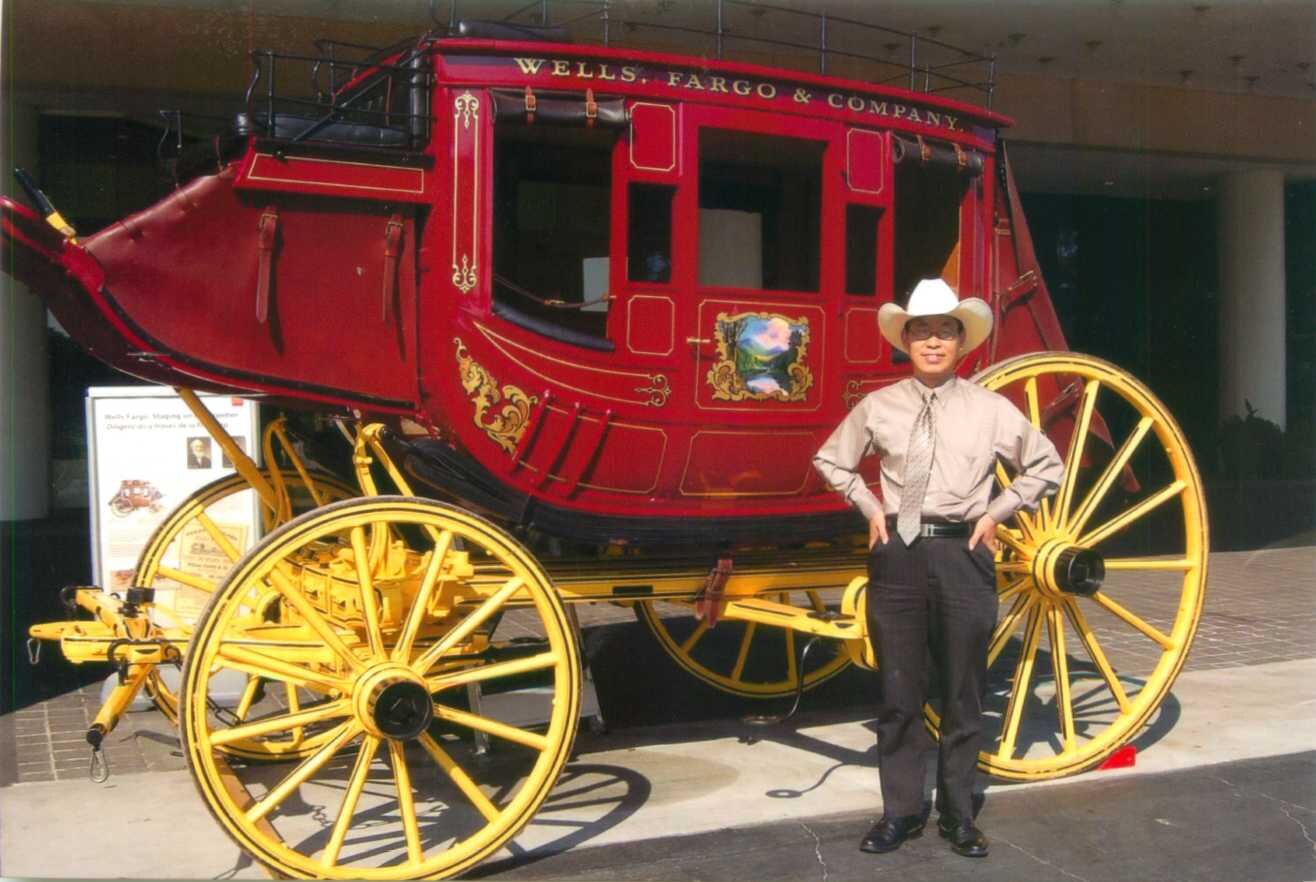 wzhou35215's profile picture. 