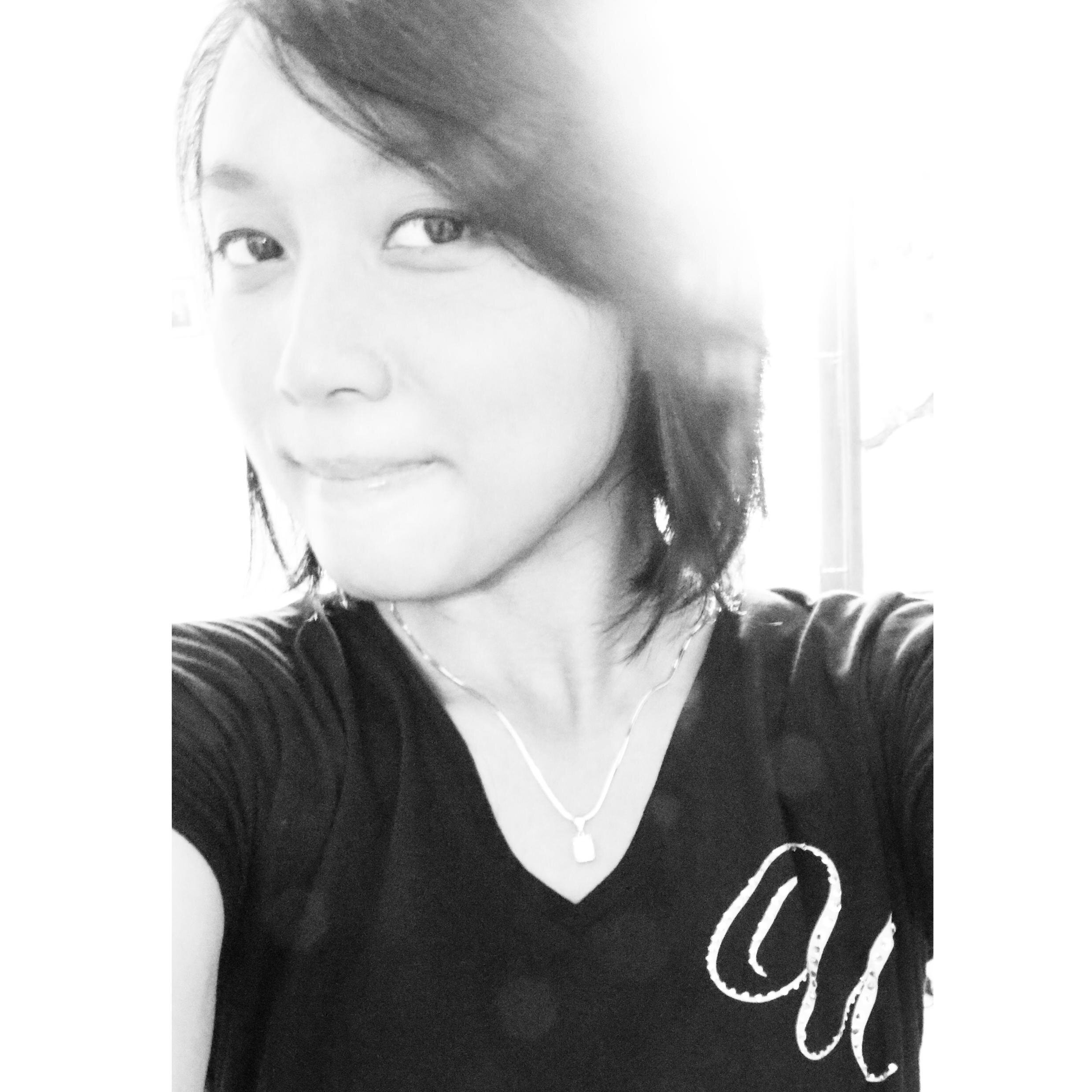 LuklukZuraida's profile picture. Mono-chrome & Crimson-tone, Lotus, Ferris Wheel, Fuurin, Architecture & Urban.