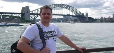 Atomec's profile picture. A legend in his own mind...