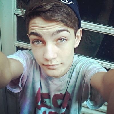sendo lindo, apenas.