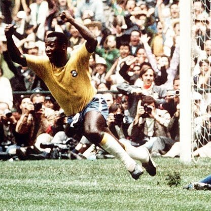 Preocupado com os rumos do futebol Brasileiro.