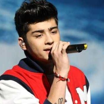 hiiii! welcome to my twitter :) I am a fan of the amaZAYN, extraordinHARRY, phenomeNIALL, brilLIAM and fabuLOUIS.... Follow me and I follow you back 3