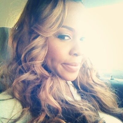 MiDomMi's profile picture. REGISTERED NURSE. BARTENDER. FASHION DESIGNER.  INDEPENDENT AND SELF SUFFICIENT!