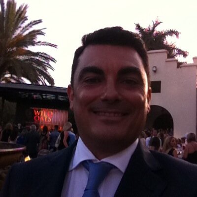 vladimir_alonso's profile picture. Jefe de Sala y Sumiller en Maximilians Restaurant. Paseo Boulevard El Faro. WSET2