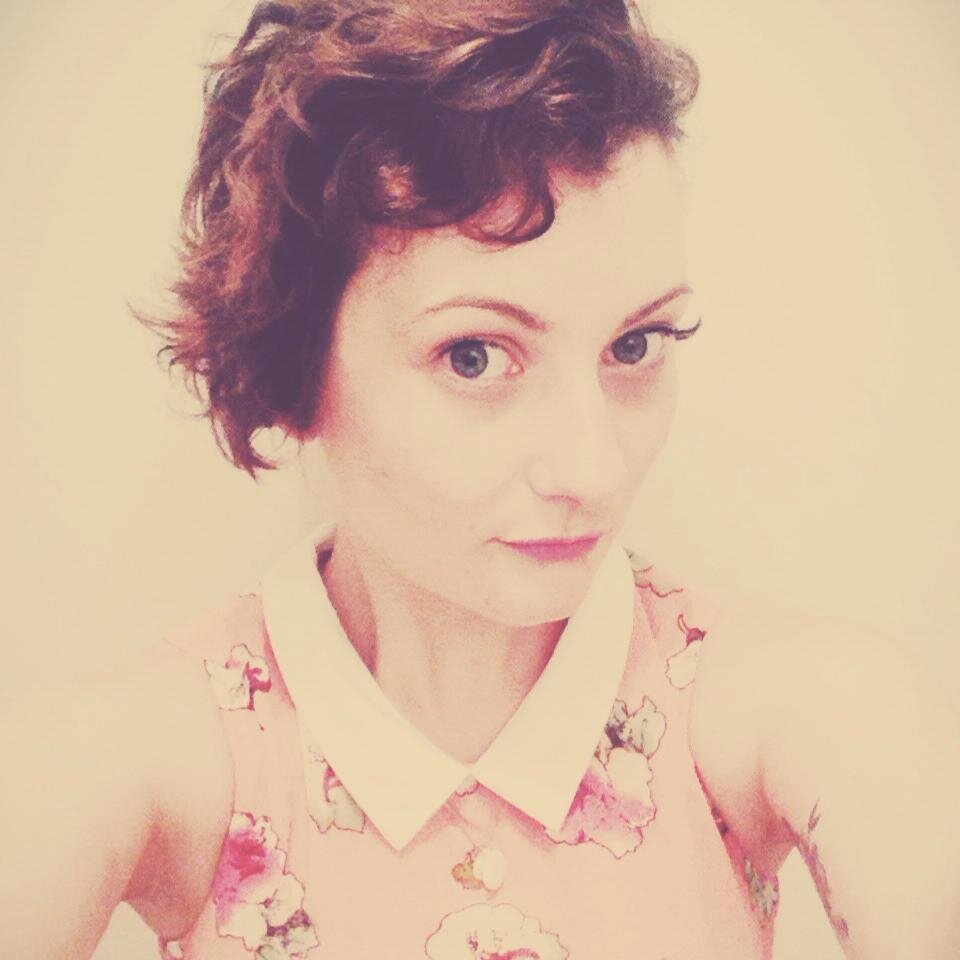 niniel__'s profile picture. Graphic designer // radio speaker @TheNeedleOnAir