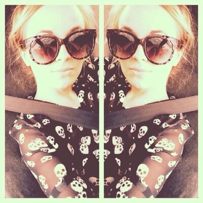 pienipommi's profile picture. my dogs. glitter everything. sunglass obsessed. legging obsessed. top knot & messy bun obsessed. future law enforcement. VW.