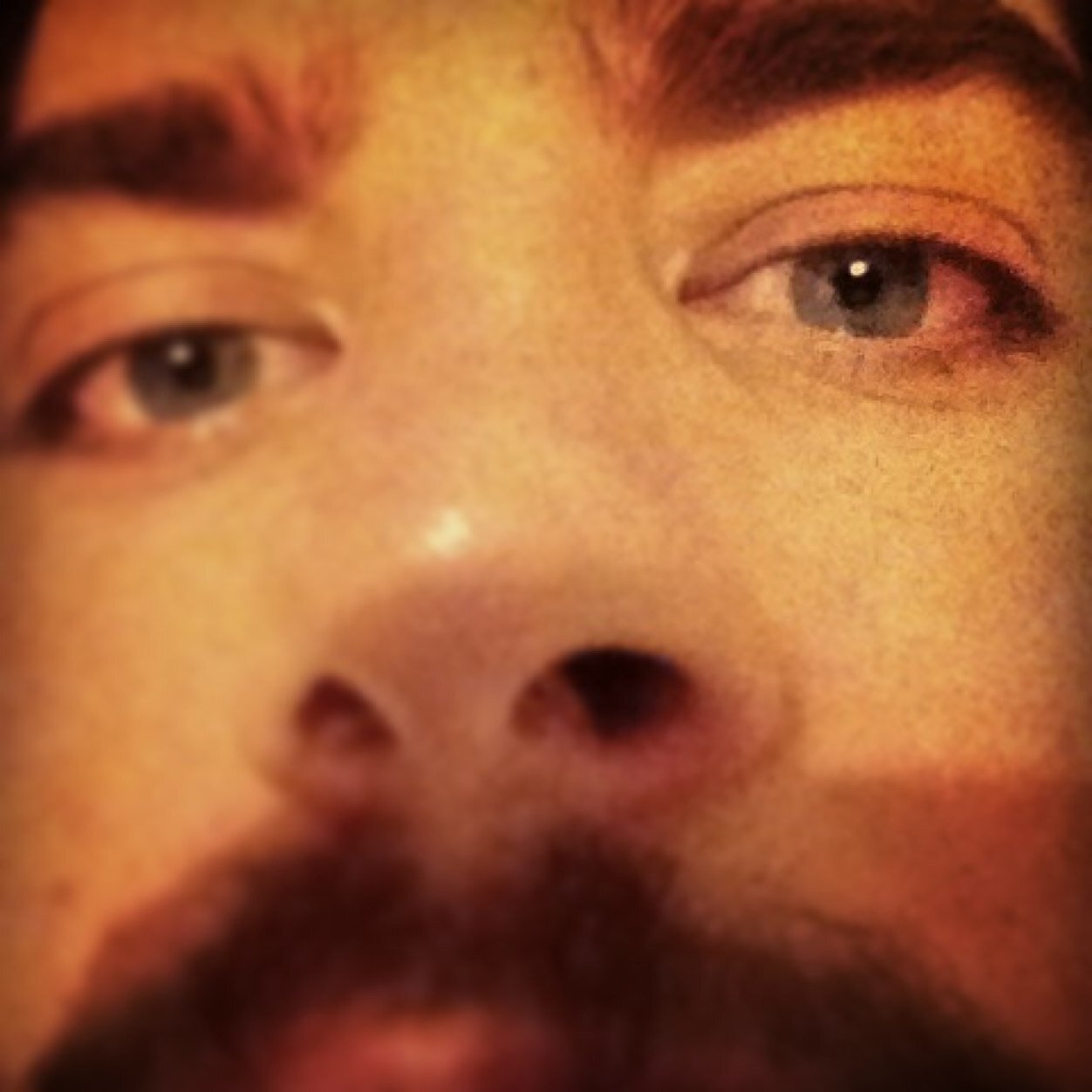 DanjoMouse's profile picture. Commeady righter & Stand up comic//tragic depending on which reviews you read.