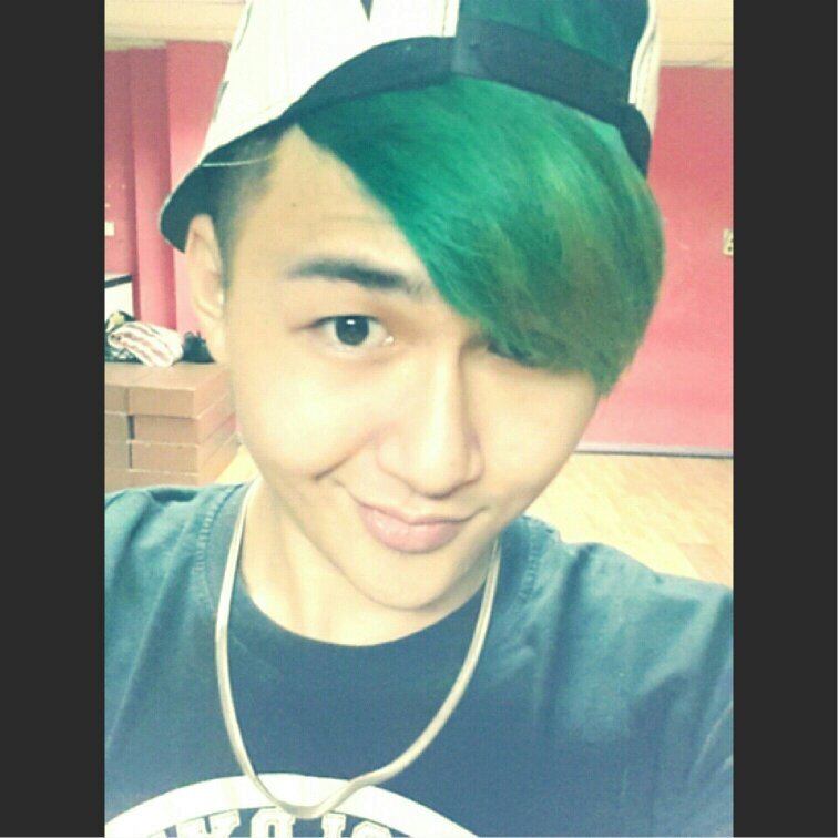 Steve J. Peralta|21|Leader Of Hype Daft-Ignition,we dance for the entertainment of the crowd|What God Give's i'l Accept,Amen|