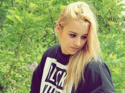 ssonrie_me's profile picture. ◆16.    'Tu envidia me hace imparable, y cada vez que me criticas mi nombre se hace mas grande.'                  Rap como forma de vida.