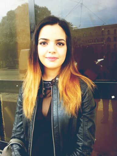 Hi,I'm Giorgia and i'm italian girl.I'm a navy and i love Brazil! I love shopping and make up 3.Follow me and I'll follow back