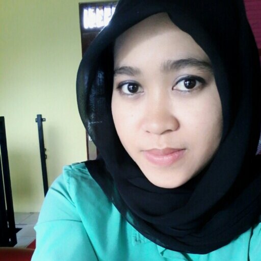 follow ya follow, enggak ya enggak, asal jgn follow yg enggak - enggak. :D