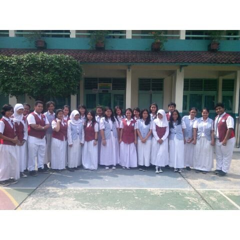 PaduanSuaraBD's profile picture. Do, Re, Mi, Fa, Sol, La, Si, Doo,,, Come on guys,,, Let's began to Sing ♥ It's can make you always happy :)