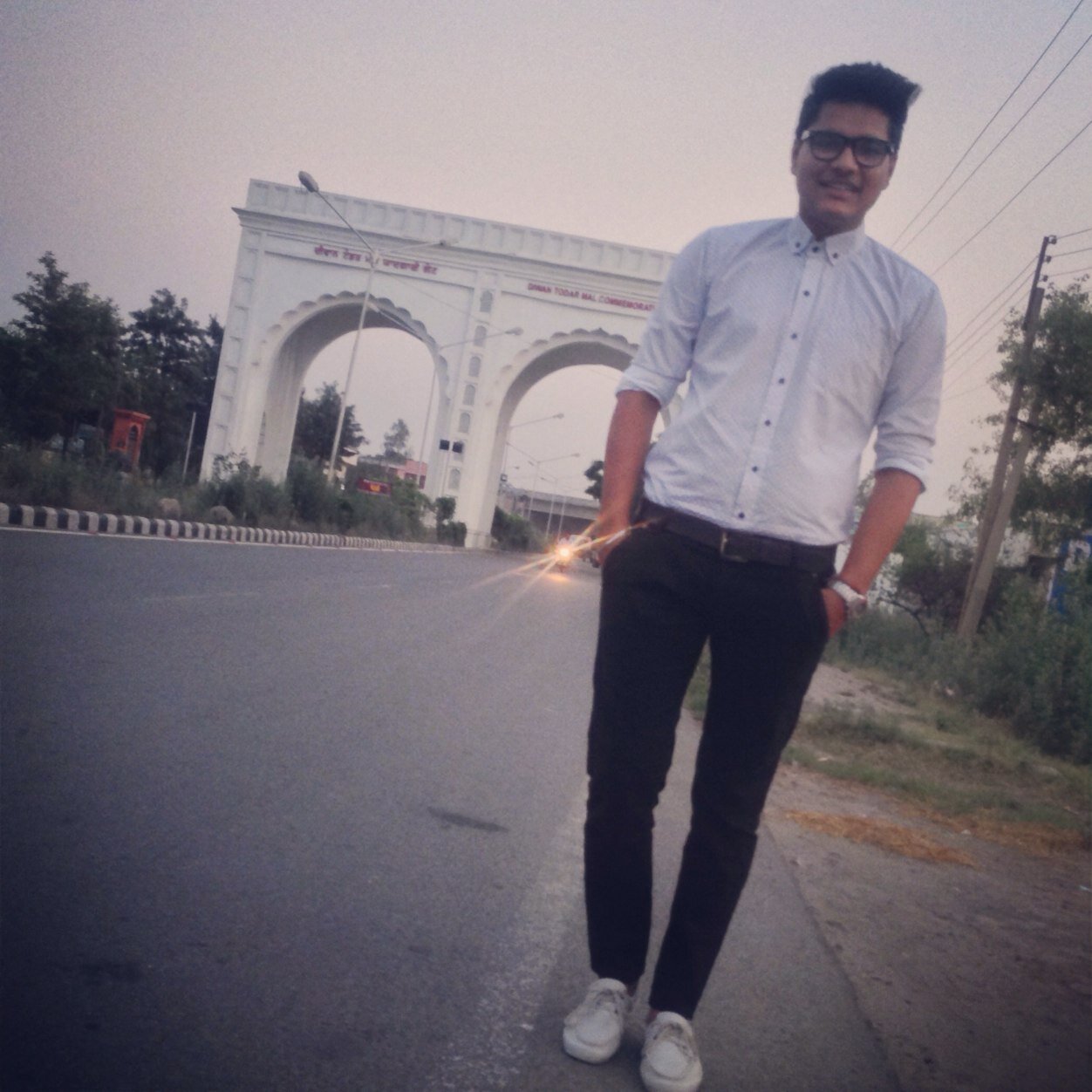 Im 19, hometown=nabha, living in = chandigarh, studies in=dav collg chndgrh, ==kik== tarangrewal27, facebook== tarangrewal27@yahoo.in