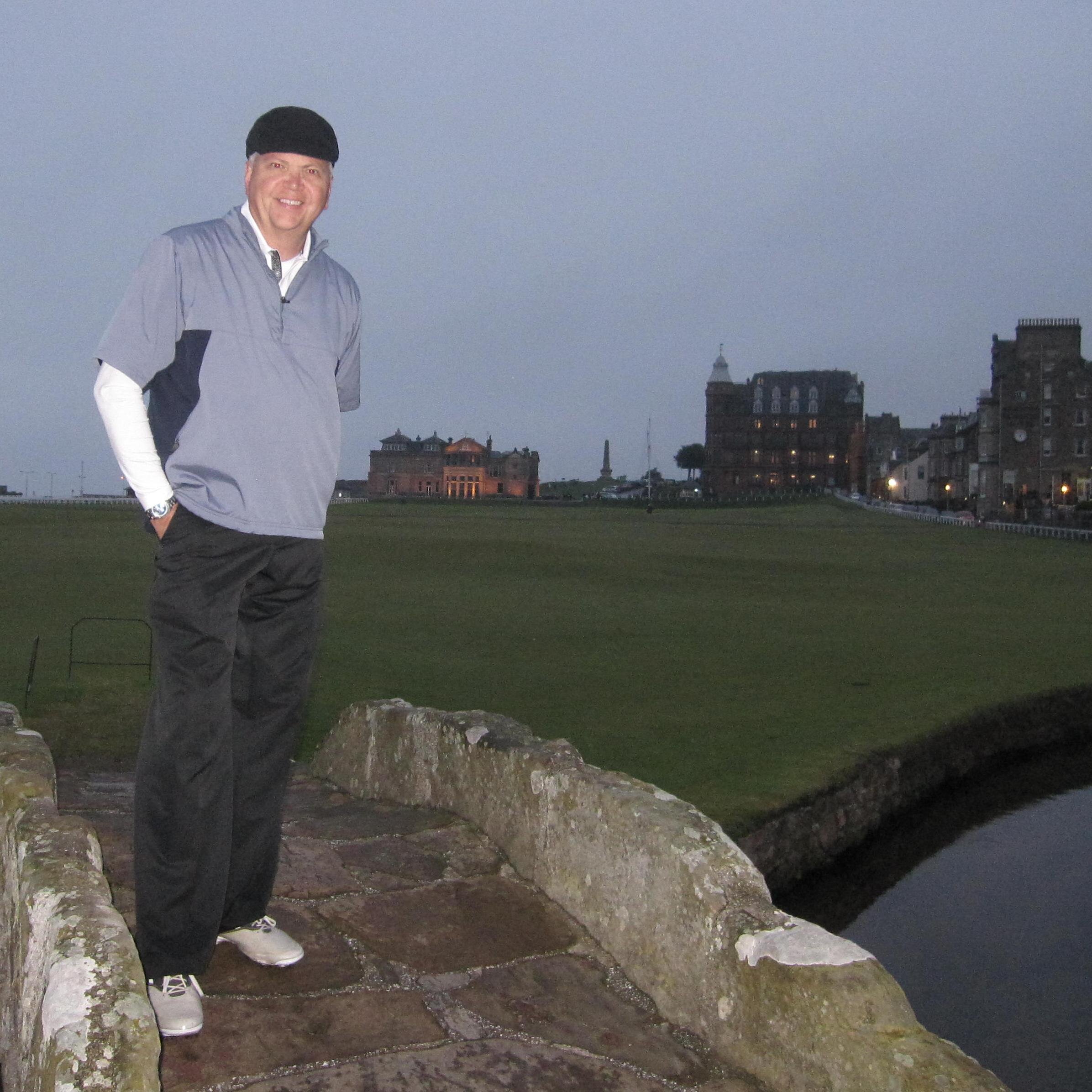 Pharmacist, golfer whose passion for the sport exceeds his abilities and avid hockey spectator
