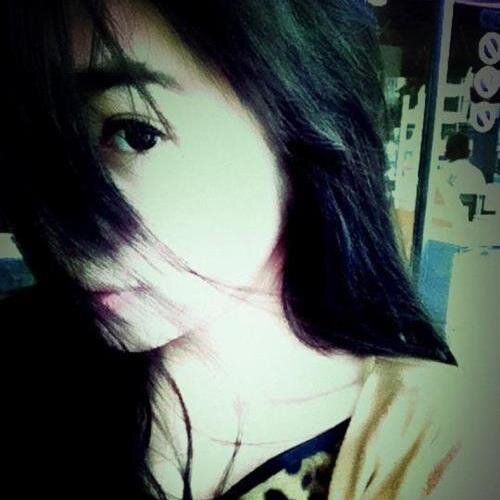 Yunniiku's profile picture. I'll help you to see your colorful life !     • • Dhenliee• Writer• TeenAger• InspiringTweetsHere• Follow me•