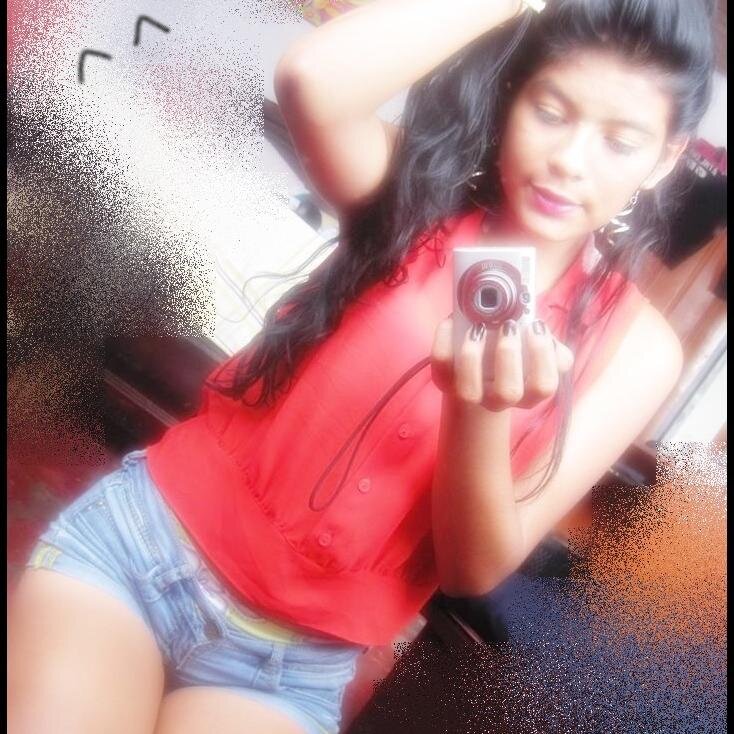 Perdón por ser fiel, entregar todo de mí, quererte como a nadie, hablar de ti con todos y pensarte tanto; no fue mi intención quererte así #Juan_SEbastian_