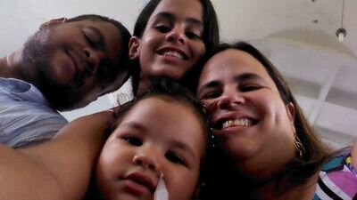 Amo a Deus e a minha familia acima de tudo