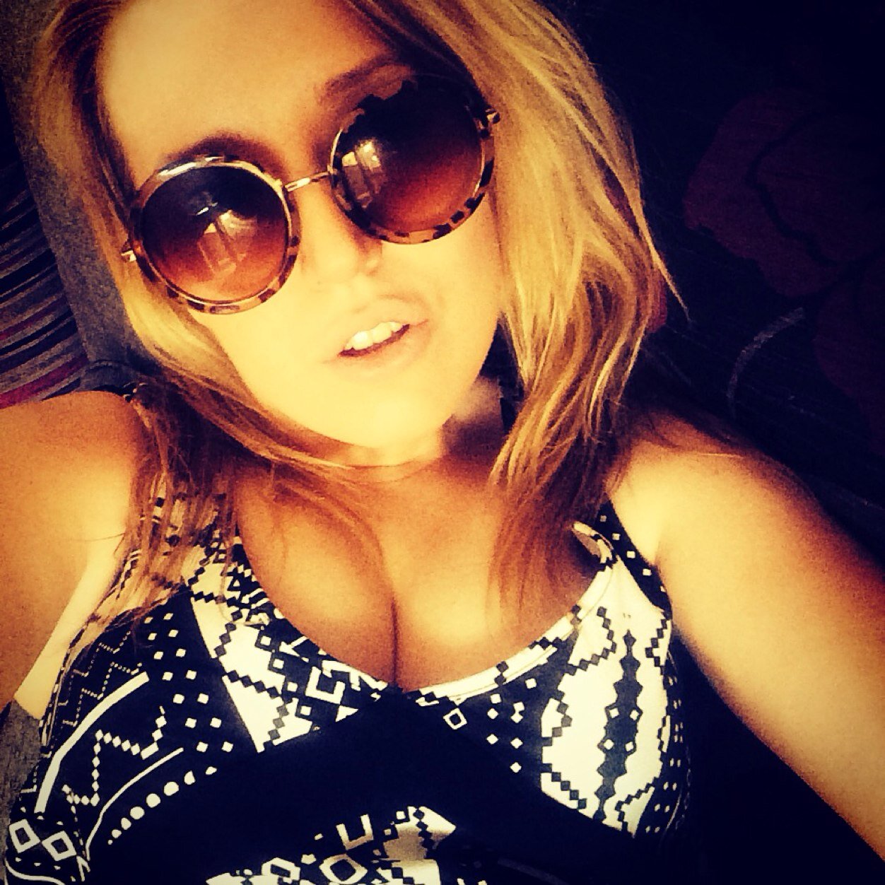 _BillieOtoole's profile picture. Imperfection is beauty, madness is genius and it’s better to be absolutely ridiculous than absolutely boring.