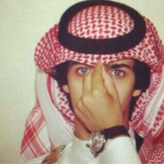 ‏ﺎبتسم للناس ﻮ ﺎضحک للحياهہ 
 ؤلو تضيق ﺎليوم قل بكره تزين PIN:2A9B1126