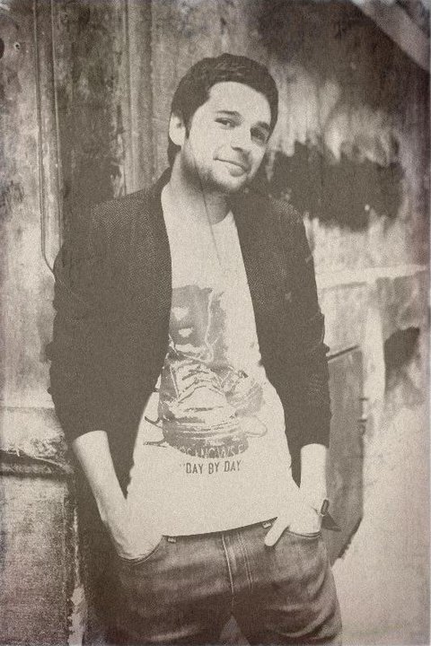 2seksenuzandim's profile picture. Takip edeni takip ederim değilse hiç umrumda değil :D