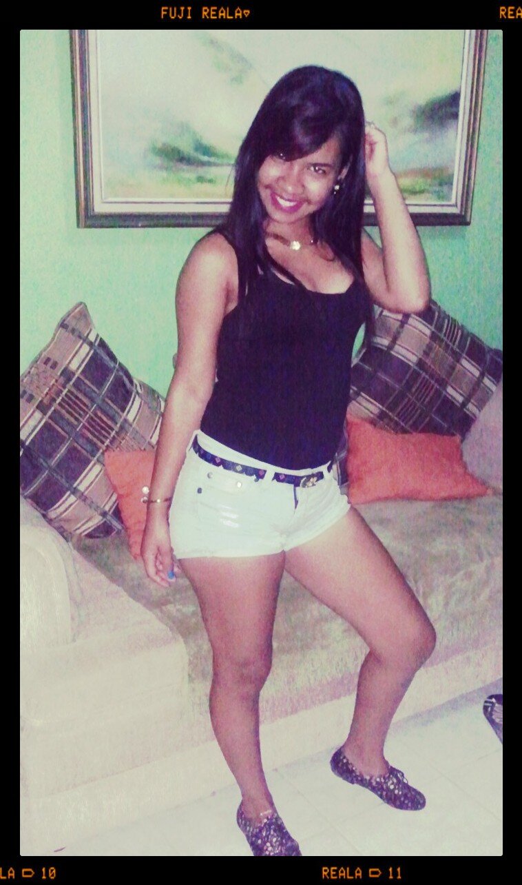 CONTROLA ♥DILEINNY CORDERO♥ I LOV ' U MY LIFE♥ SIMPÁTICA HERMOSA AMABLE CON QKIENES SE LO MERECEN, BURLONA JEVISIMA  CON TO EL MUNDO #FOLLOWME♥