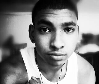 ı just tweet whats on my mind                                                        Germany Supporter♥                                              Since 97' ▲