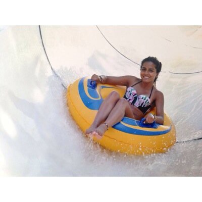 21,Media production Bsc student, Social Media Enthusiast and a electro house music lover. Instagram- Farahhhx