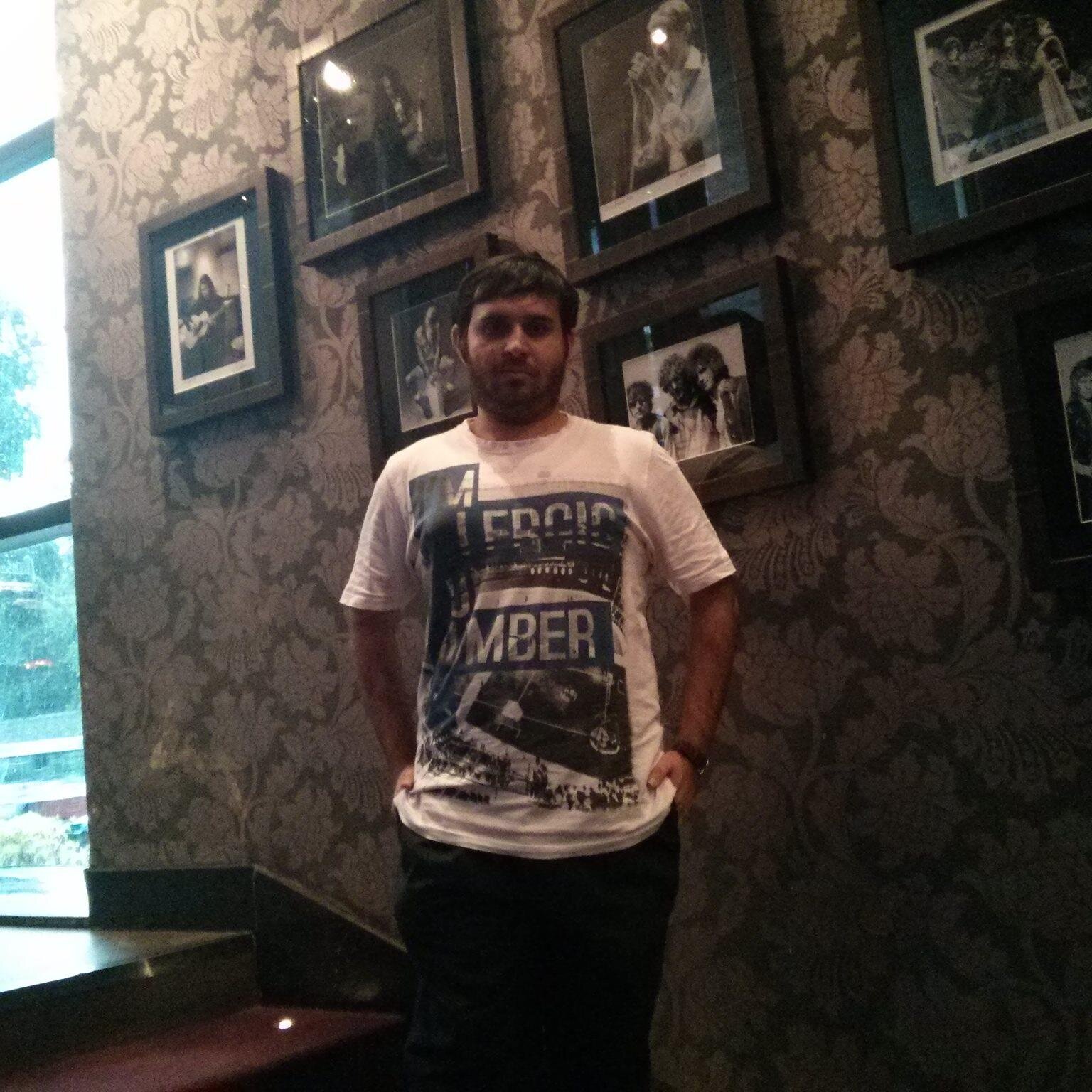 youngbuzz_kash's profile picture. 