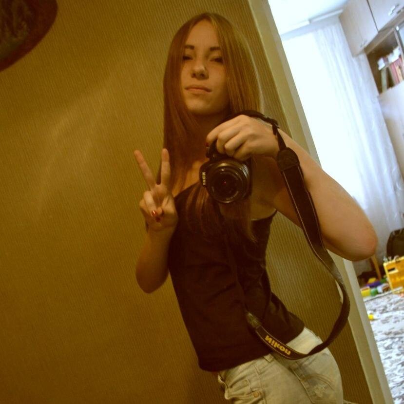 vikushka70's profile picture. чем ближе подпускаешь к себе человека, тем сложнее его потом отпустить.