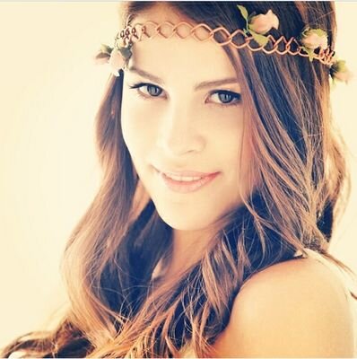 CatalinaIta's profile picture. Señales❤ 1 Fav desde @nickyluis y 1 Fav desde @fedecoates gracias, ve amo