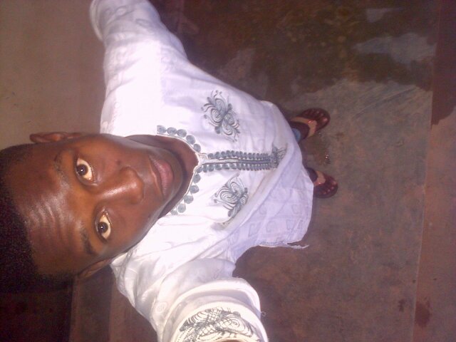 I on't chase the PAPER,I plant the TREES! So call ♏ε̲̣̣̣̥ the real money MAKER,4eva gon rep the STREET!RapperUndaconstructn!#CertifiedGhettoBreed-#CGB  #TEAMOOU