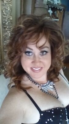 skinnywrap858's profile picture. WHAT IS That Crazy Wrap Thing?  tighten, tone, firm and shrink starting in just 45 minutes. Shrink with every wrap!!!