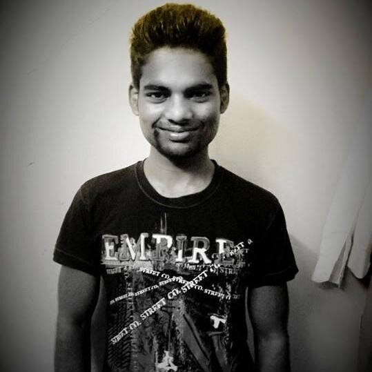 aks02081996's profile picture. 