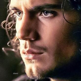 Lord de Bastión de Tormentas, consejero de leyes. Tercer hijo de lord Steffon Baratheon y lady Cassana Estermont. #TeamStannis
