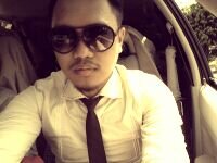 You try hard to know me, And you will smile ☺ . Taken by @Thiasdh