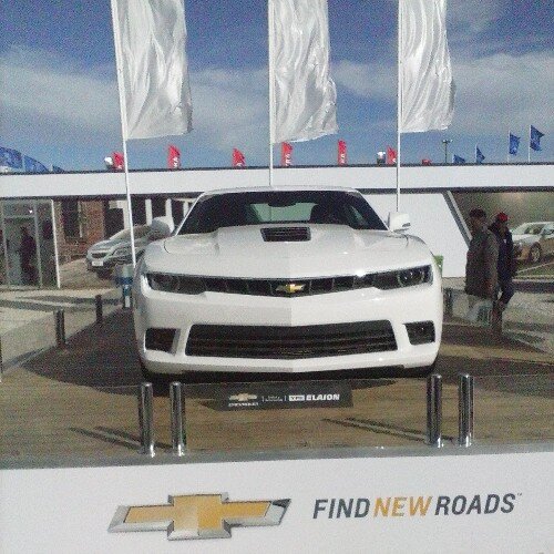 Chevrolet :3