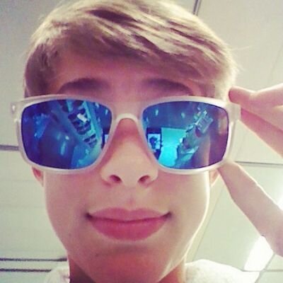 Tierfreund
YoLo 
Freunde (Boarden) :)