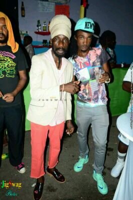 dennisc09833588's profile picture. 