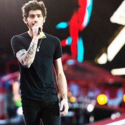 — please please follow @notredamestyles because she loves you a lot and knows that your fav will follow you one day —