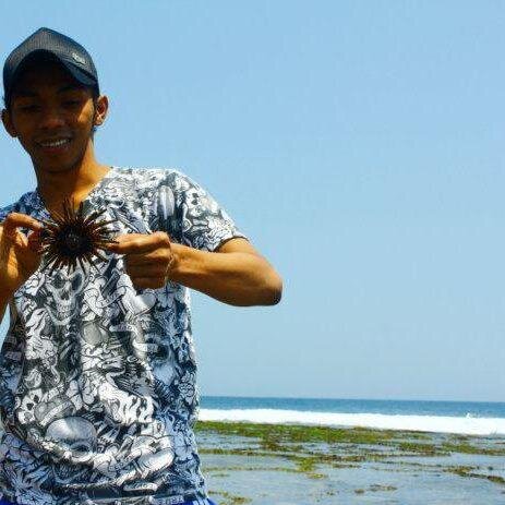 junelmas's profile picture. !!!!!!!!!!!!!!!!!!!!!