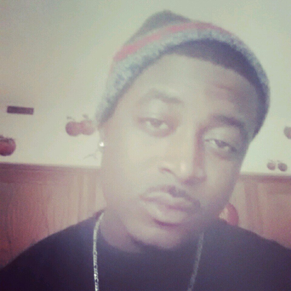 MALCOLMSIMMONS3's profile picture. Life is not hard go with basics u will see your way through...