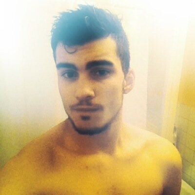 Bastien, Fiancé, Futur ecrivain a succés.#Italian #TeamOM