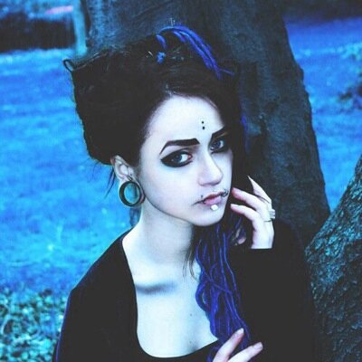 If you need a friend, Im always here, everyone needs some one, and I just so happen to need @faux_marilyn a lot {RP/Fl}