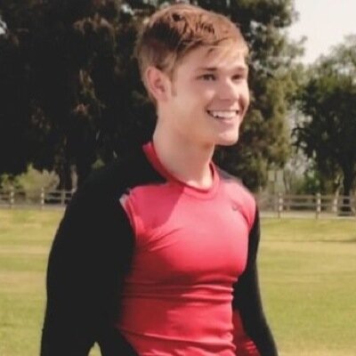 Name's Garrett. New to Beacon Hills High. I play lacrosse. I'm number 7 on the lacrosse team. Jock. (Roleplay, not Mason Dye, he's @MasonDye_) #LiterateRP