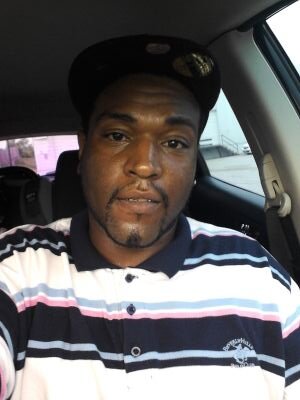 damob752's profile picture. 