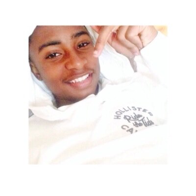 Kik , 20th_Junee
//@fvckk.lia//
StackMoney
GrandMa
Sinqle