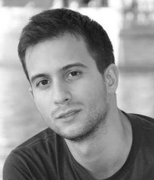 Aerospace engineer. Italiano e spagnolo. Italiano y español.