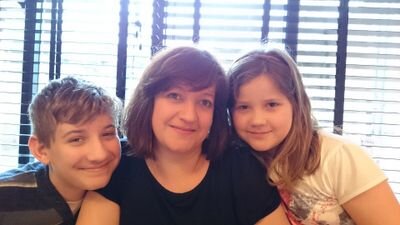 saraher2201's profile picture. 