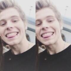 follow @basicalumhood because she gave you a free follow ☺️