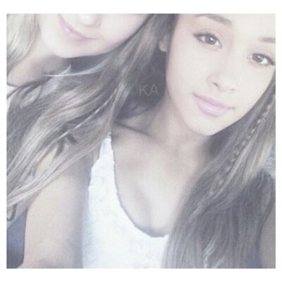 downoald break free, ariana is my queen ❤️